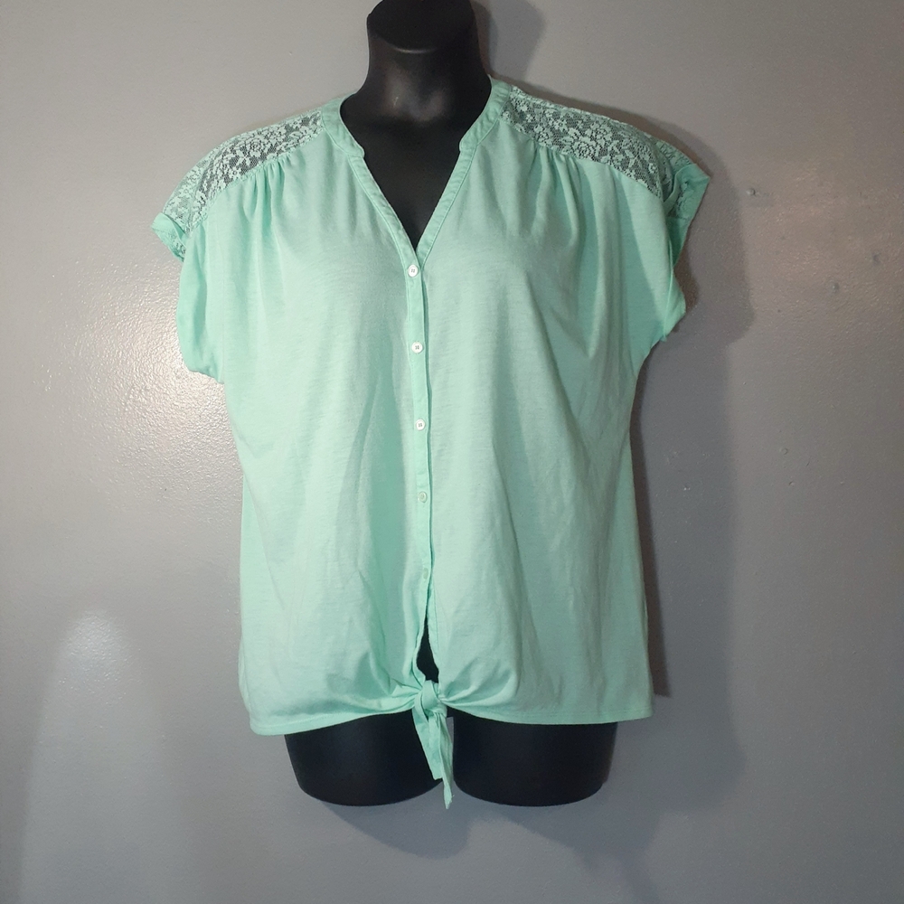 Route 66 Mint Green Lace Front Tie Blouse